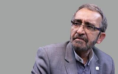  چرا در سینمای ما نشان دادن موی بعضی زن‌ها حلال و نمایش موی زن‌های دیگر حرام است؟
