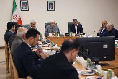  خط‌ونشان عارف برای گران‌فروشان / با احتکار و گرانی برخورد قاطع می‌شود