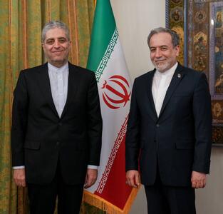  دیدار سفیر جدید ایران در ویتنام با وزیر امور خارجه