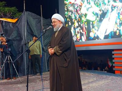 انتخاب رهبری معجزه بود و ما دست هدایت امام زمان(عج) را مشاهده کردیم
