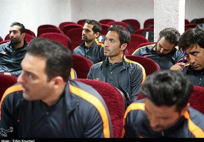  آشوبی: قرار نیست کار پیچیده و خاصی در پرسپولیس انجام دهم - تسنیم