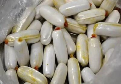  معده قاچاقچی، انبار تریاک