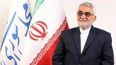  بروجردی: ادبیات ترامپ در خود آمریکا دستمایه مزاح مردم شده/ تنگه هرمز دیگر تنگه هرمز قبلی نخواهد بود/ سفر تیم ملی به آمریکا باید لغو شود