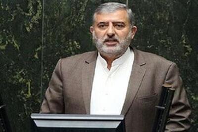  حل فوری مشکل کارگران در برابر فشارهای اقتصادی با پیگیری چند راهکار اساسی / از تزریق نقدینگی به واحدهای تولیدی‌ تا توزیع کالاهای اساسی