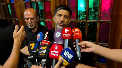  دبیر: نام عبدالله موحد همیشه ماندگار است