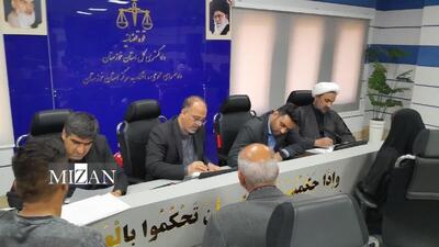  دادستان مرکز استان خوزستان به همراه معاونین خود به درخواست‌های ۴۵ نفر از مراجعان رسیدگی کرد