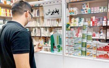  داروخانه‌ها میانه میدان خدمت رسانی تنها ماندند؛ انتقاد از شرکت‌های پخش