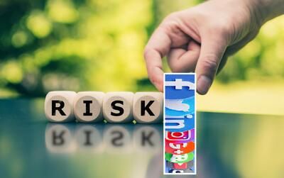  محدودیت اینترنت از نگاهی دیگر؛ بساط کردن در دکان غریبه‌ها