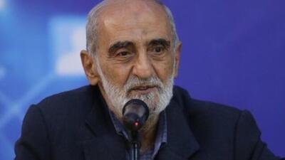  حسین شریعتمداری: بحرین خاک ماست و باید به ایران بازگردانده شود     