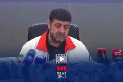  کولیوند: هنرمندان و ورزشکاران در جنگ پای کار بودند