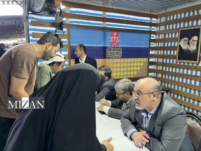  نمازجمعه همدان میزبان میز خدمت دادگستری استان بود