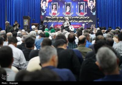  برگزاری مراسم اربعین شهید سید دانیال سجادی و سالگرد شهدای خدمت در دشتی - تسنیم