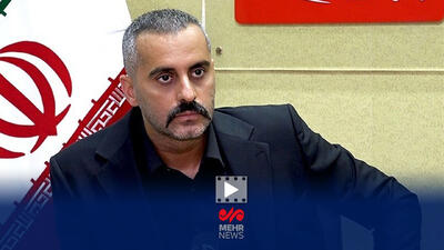  علیرام نورایی: خودم را وطن دوست هزار درصدی میبینم