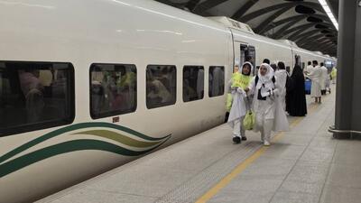  سفر زائران ایرانی حج با قطار سریع‌السیر