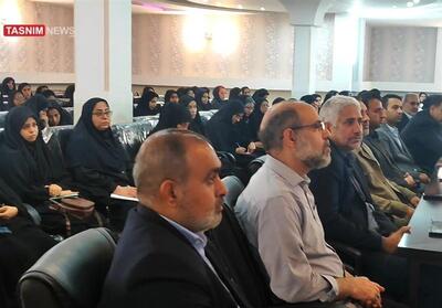  فرهنگیان زابل پای کار جهاد تبیین؛ بررسی ابعاد جنگ شناختی - تسنیم