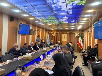  نشست مشترک اعضای کمیسیون بهداشت و مسئولان نظام پرستاری