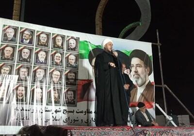  دشمن پس از شکست نظامی به جنگ شناختی و رسانه‌ای روی آورده است - تسنیم