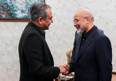 العربیه: وزیر کشور پاکستان پس از رایزنی با مقامات ایرانی، تهران را ترک کرد / او فردا جلسه توجیهی برای مقامات درباره گفت‌و‌گو‌های خود در ایران برگزار خواهد کرد