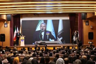  دشمنانِ فاقدِ تاریخ و تمدن، در برابر عظمتِ ایرانِ فرهنگی زانو خواهند زد/ هفته میراث‌فرهنگی، روایتِ هویت، مقاومت، شکوه تمدنی و انسجام ملت ایران است/ ایران از زخم جنگ عبور کرد و به وحدت ملی رسید