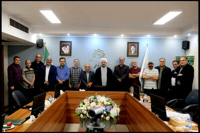  تدوین سند هنرهای نمایشی و سرود کانون‌های فرهنگی هنری مساجد