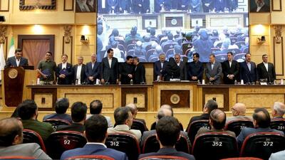  تجلیل از فعالان صنعت غذا با حضور رییس و هیئت رییسه اتاق ایران