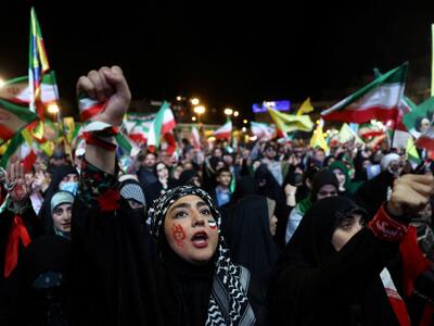  استاد مطالعات رسانه‌ای دانشگاه دوحه مدعی شد؛ آمریکا احتمالاً جنگ علیه ایران را «ظرف ۲۴ تا ۴۸ ساعت آینده» از سر خواهد گرفت