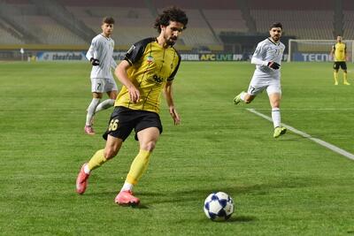  پایان دوران حضور مدافع پرسپولیسی سپاهان