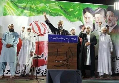 روحانی اهل سنت بندر خمیر: ما مرزداران خلیج فارس تا پای جان ایستاده‌ایم - تسنیم