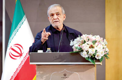  باید با تدبیر مملکت را اداره کنیم