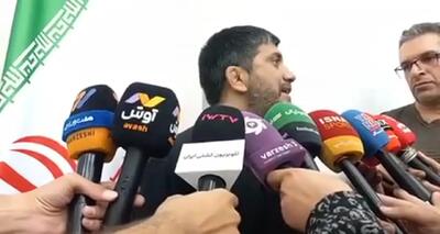  علیرضا دبیر: هرچقدر وزیر ورزش بامعرفت است، معاونش بی‌معرفتی می‌کند (ویدئو)