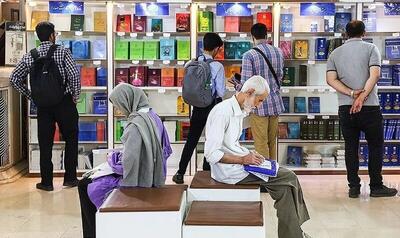  سقوط آزاد قدرت خرید؛ چطور حقوق ۱۶ میلیونی سال ۱۴۰۵ حریف کتاب‌های ۷۰۰ هزار تومانی نشد؟