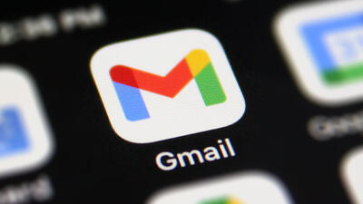  گوگل از قابلیت گفت‌وگوی صوتی با جیمیل (Gmail Live) رونمایی کرد