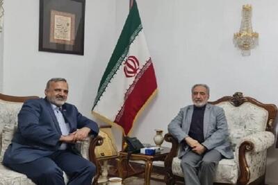  گفتگوی رئیس سازمان حج و زیارت و سرکنسول ایران در جده