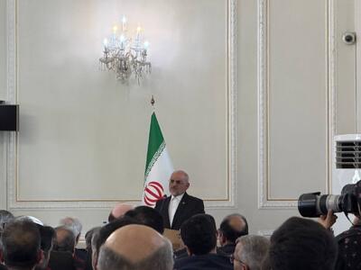  دستگاه دیپلماسی بار سنگین تحقق آمال ملت را بر دوش می‌کشد