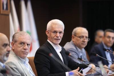  اسبقیان: تداوم مدیریت کنونی به سود بسکتبال است/ کارمندانی که رئیس هیات‌های استانی هستند به کار خود ادامه می‌دهند