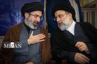  رهبر انقلاب: مسئولیت‌پذیری؛ مردمی‌بودن و جوان‌گرایی از ویژگی‌های بارز شهید رئیسی بود/ گر‌ه‌گشایی از دغدغه‌های اقتصادی و معیشتی مهمترین وظیفه مسئولان است