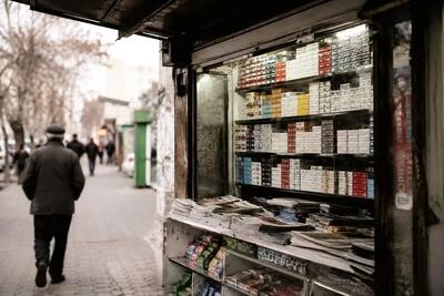  دکه‌هایی که با سیگار زنده مانده‌اند!