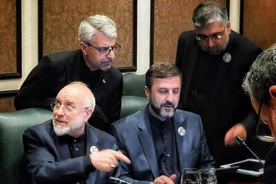  ایران در آستانه پاسخ به پیشنهاد آمریکا؛ رایزنی‌ها در تهران بر سر تضمین‌ها ادامه دارد