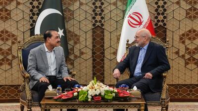  قالیباف در دیدار عاصم منیر: از حقوق ملت و کشورمان عدول نمی‌کنیم