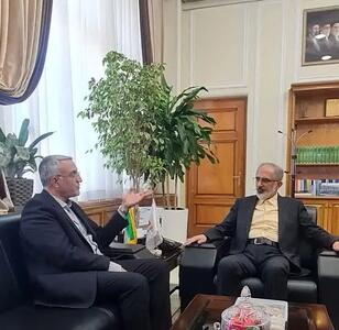  پیگیری حل مشکلات تسهیلات مسکن ملی کاشان در نشست معینی آرانی با مدیرعامل بانک مسکن