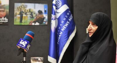  گفتگوی تفصیلی | دکتر لاله افتخاری: آقا گفتند بروید از تریبون مجلس برای تبیین جایگاه شهید و شهادت استفاده کنید جمهوری اسلامی با کودتا نیامده است؛ این ساختار، بیمه‌ شده است همه مسئولان باید کتاب انسان ۲۵۰ ساله را بخوانند شهید لاریجانی از خودش عبور کرد و شهید شد به احمدی نژاد گفتم؛ یک قوه یعنی دیکتاتوری | جهان نیوز