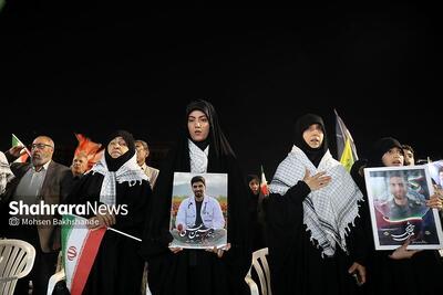  مراسم بزرگداشت حماسه‌سازان آزادی خرمشهر و شهدا و ایثارگران جنگ تحمیلی سوم در مشهد برگزار شد (۳ خرداد ۱۴۰۵) + فیلم