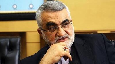  با بی‌اعتمادی کامل مذاکره می‌کنیم / انتقال اورانیوم به خارج مبنای ما نیست