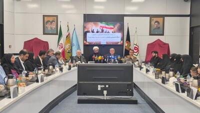  هیچ قدرتی فراتر از خون شهدا نیست/ بزرگ‌ترین مشاهیر ایران شهیدان هستند