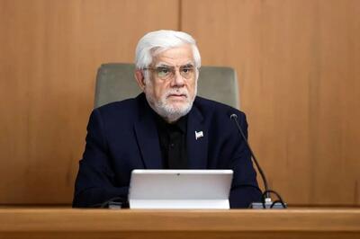  انتقاد عارف از قطع اینترنت: «اتوبان» را به خاطر یک راننده متخلف نمی‌بندند