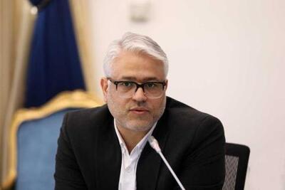  معاون وزیر ارتباطات: دولت اجازه نمی‌دهد رؤیای خطرناک «ایران جدا از اینترنت» به واقعیت تبدیل شود