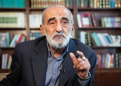  موضعگیری حسین شریعتمداری در برابر تفاهم ایران و امریکا: چرا مسئولان  گزارش دقیق نمی دهند؟ می خواهید تنگه هرمز را باز کنید ؟