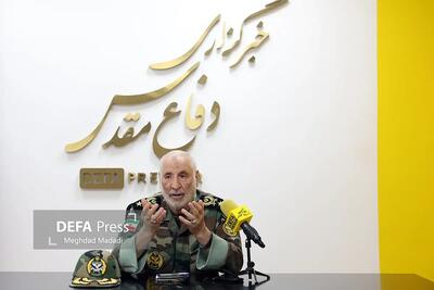  امیر آراسته: چه جنگ شود و چه نشود، آمریکا دیگر در منطقه پایگاه نظامی نخواهد داشت