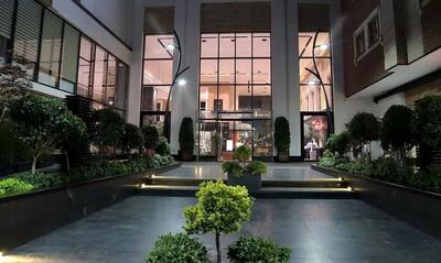  وحشت در بیمارستانی در اقدسیه تهران پس از شنیده‌شدن صدای تیراندازی