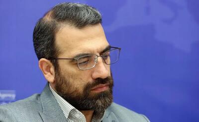  انتقاد تند نماینده تهران از وصل شدن اینترنت: پزشکیان برای خودش دستاوردسازی می کند!